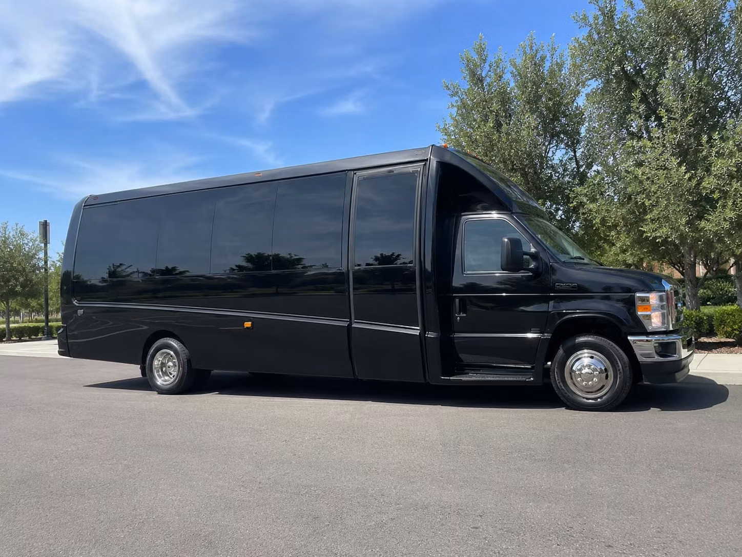18 passenger minibus