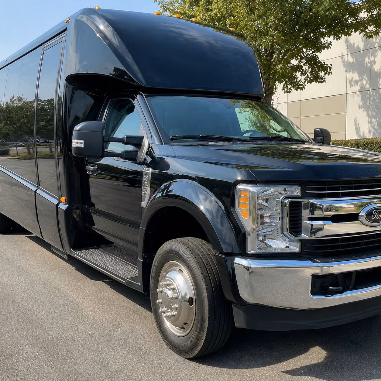 20 passenger minibus