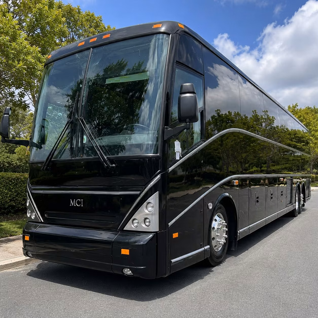 concordcharterbus com makes booking a party bus for concord concert nights fast and easy
