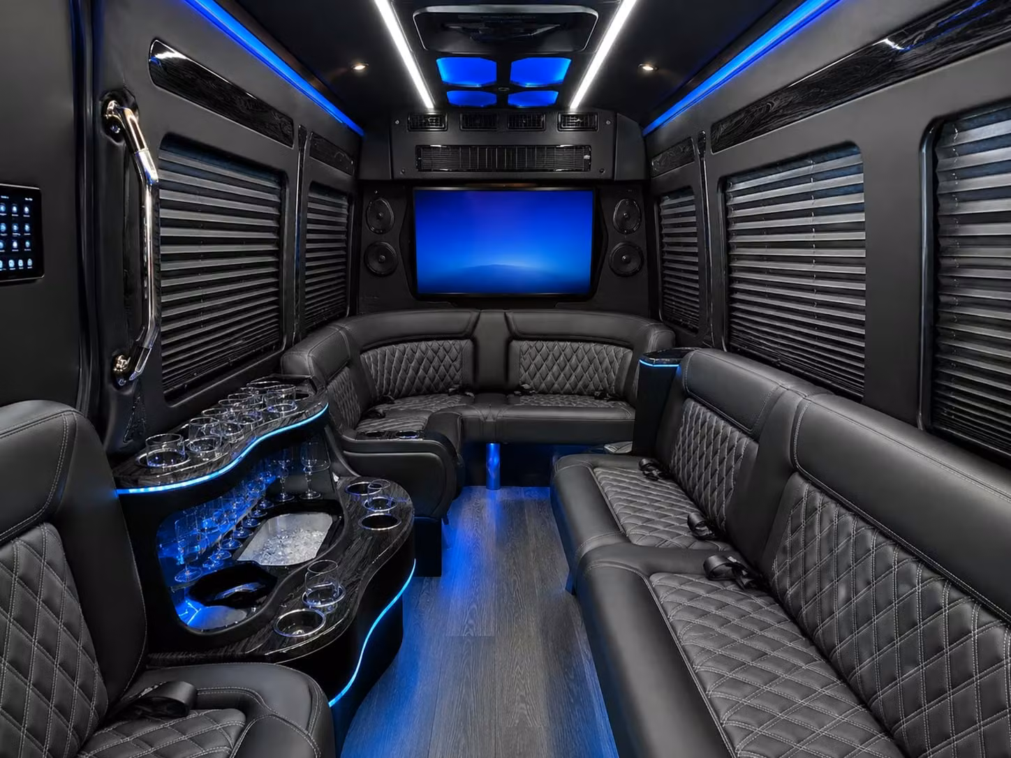 got 30 seconds get your concord concert bus quote right now